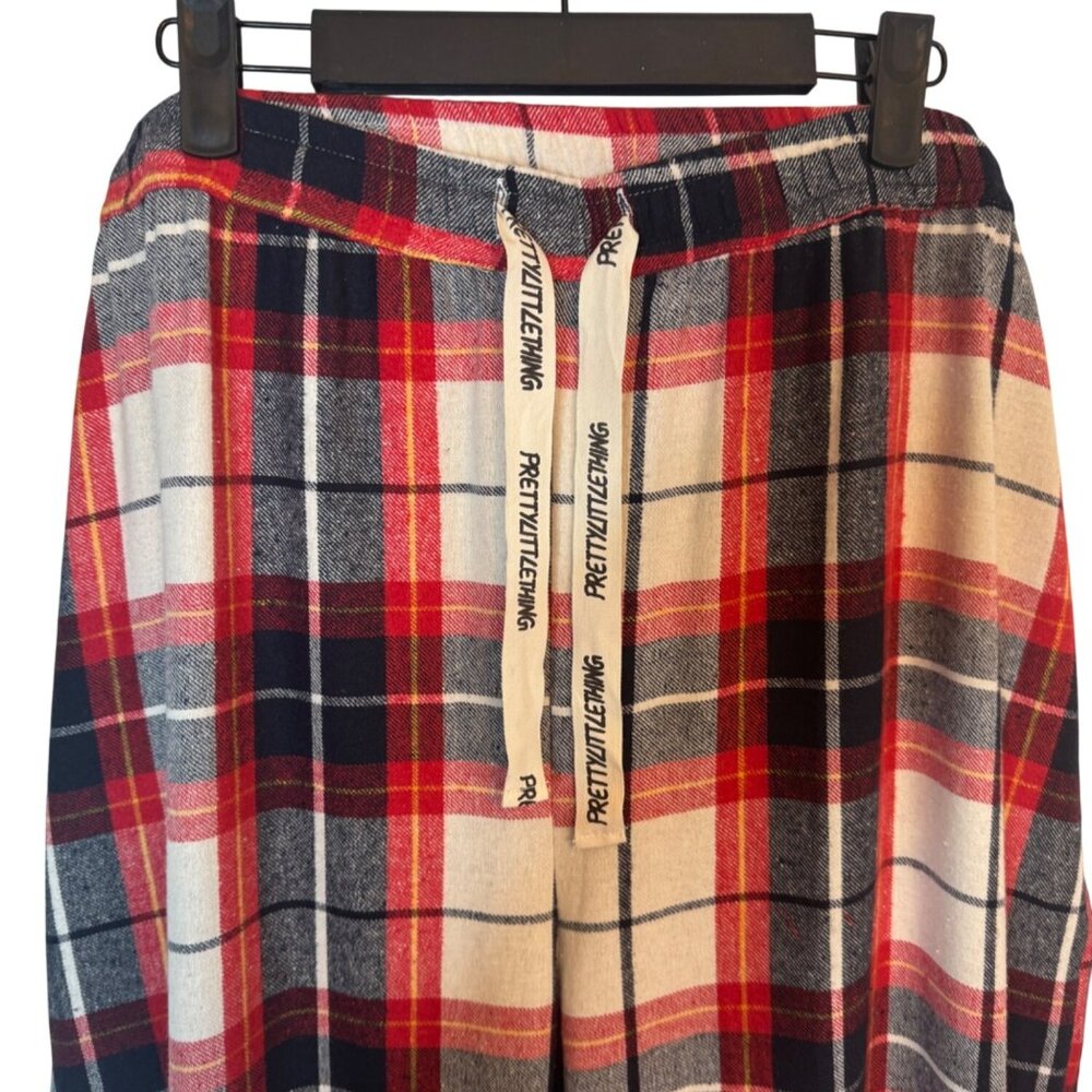 2/$30 2XL PrettyLittleThing Plus Plaid Lounge Pants - Picture 4 of 13